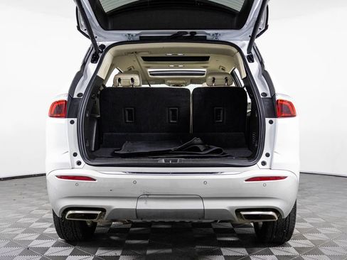 Used 2022 Buick Enclave Premium w/ Experience Buick Package image 34