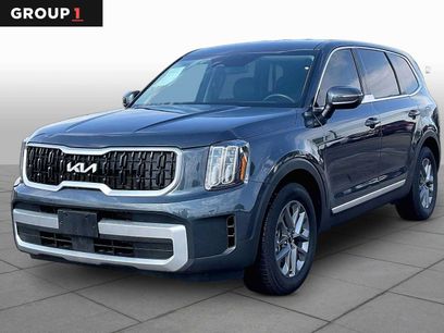 Used 2024 Kia Telluride LX