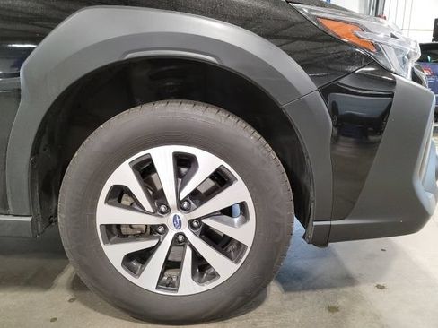 Used 2025 Subaru Outback Premium AWD/4WD image 15
