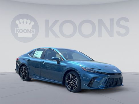 New 2026 Toyota Camry XSE FWD image 5