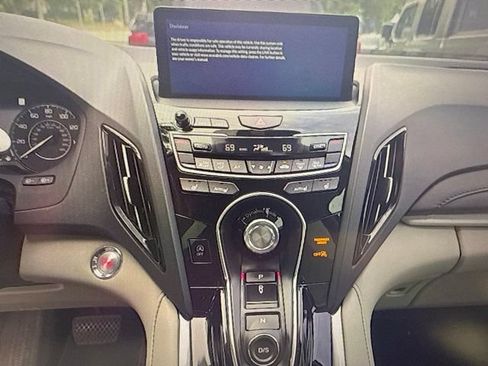 Used 2025 Acura RDX SH-AWD w/ Technology Package image 10