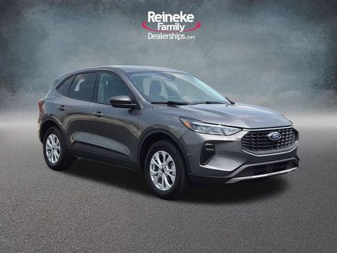 Certified 2025 Ford Escape Active AWD/4WD image 3