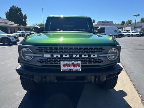 New 2025 Ford Bronco Badlands image 8