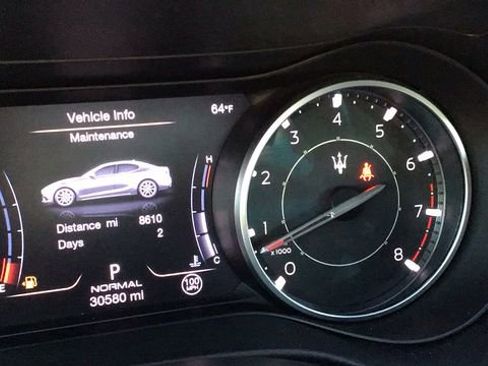 Used 2021 Maserati Ghibli S image 28