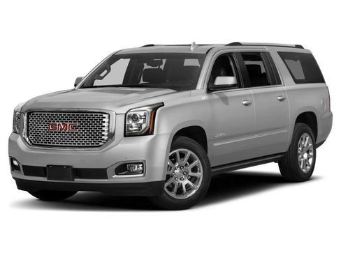 Used 2017 GMC Yukon XL Denali image 1