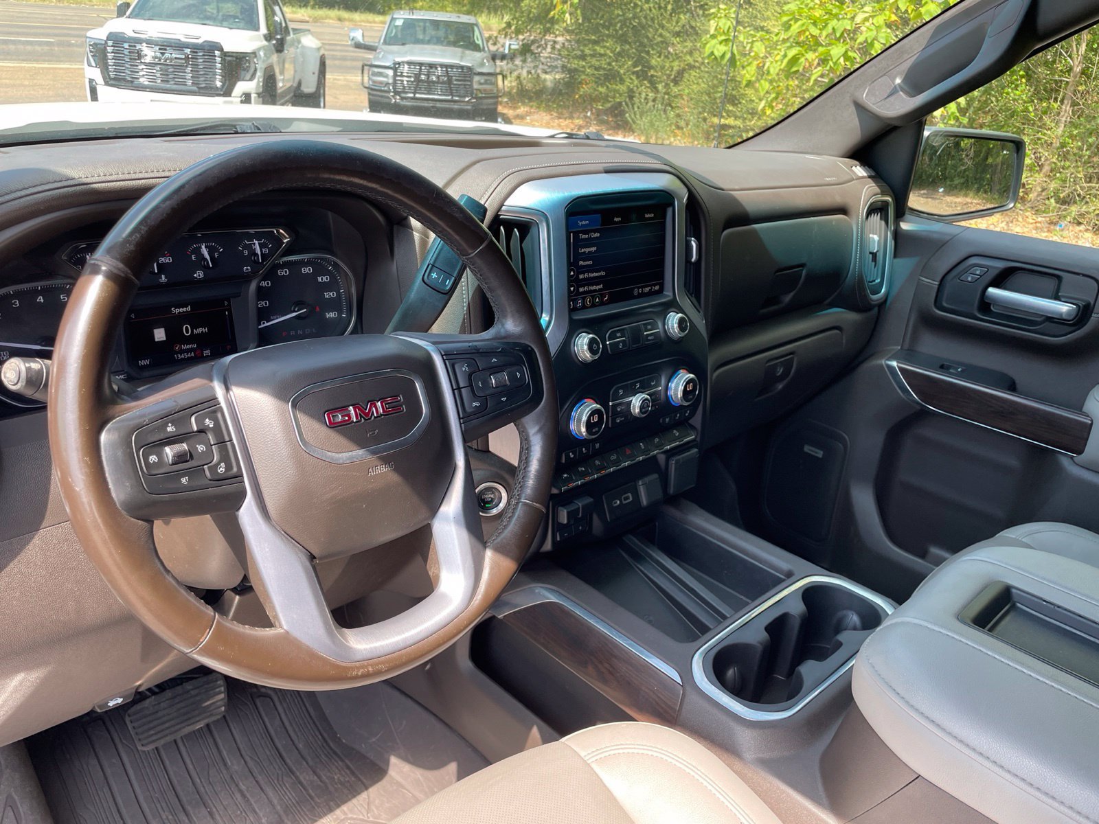 Used 2021 GMC Sierra 1500 SLT AWD/4WD image 30