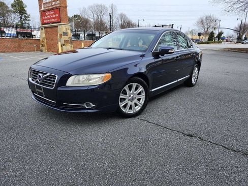 Used 2011 Volvo S80 3.2 w/ Inscription Pkg image 3