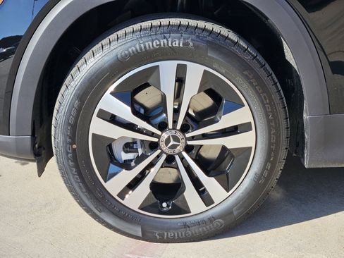 New 2026 Mercedes-Benz GLB 250 4MATIC image 11