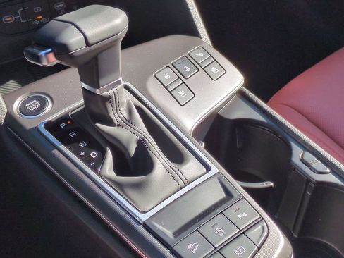 New 2026 Kia Sportage SX FWD image 16