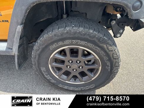 Used 2014 Jeep Wrangler Sport w/ Quick Order Package 24S AWD/4WD image 9