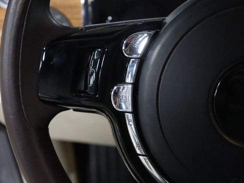 Used 2016 Rolls-Royce Ghost image 32