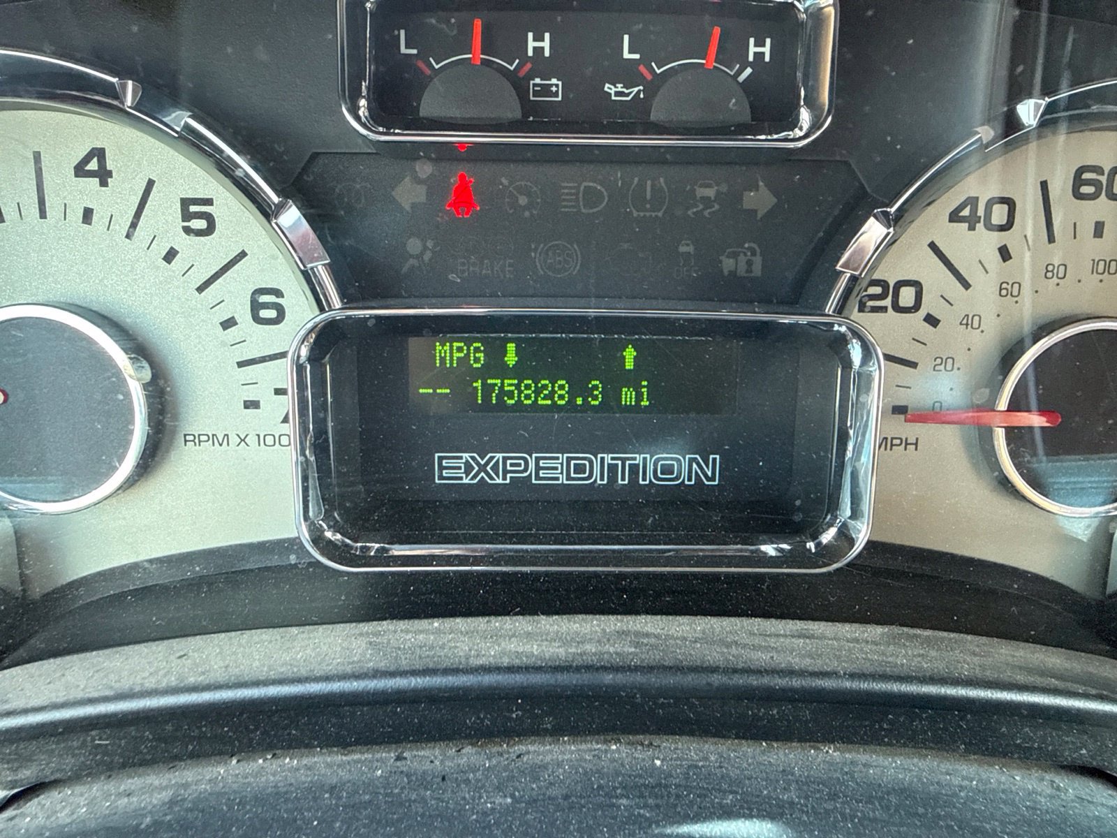 Used 2014 Ford Expedition EL King Ranch RWD image 12