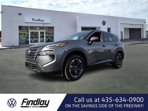 Used 2024 Nissan Rogue SV image 1