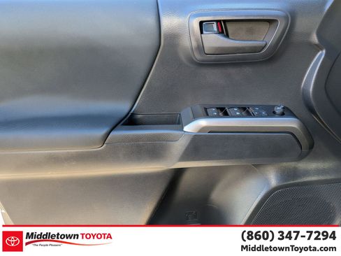 Certified 2023 Toyota Tacoma TRD Off-Road image 10