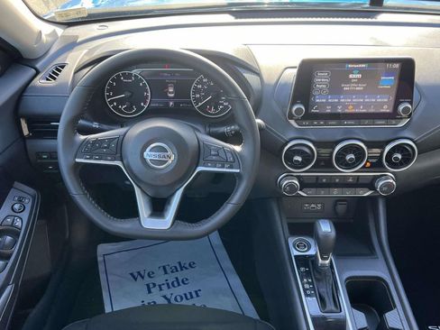 Used 2022 Nissan Sentra SV FWD image 28