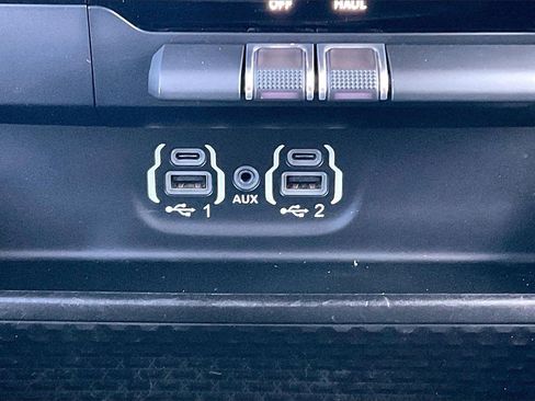 Used 2021 RAM 1500 Big Horn image 33