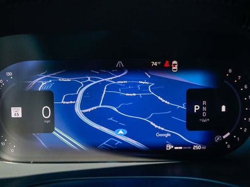 Used 2026 Volvo XC60 B5 Plus w/ Protection Package Premier image 26