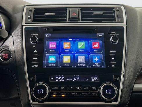 Used 2018 Subaru Outback 2.5i Limited image 24