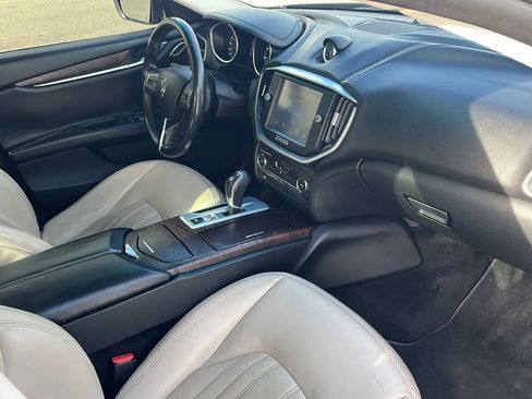 Used 2015 Maserati Ghibli S Q4 image 16