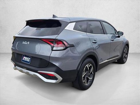 Used 2025 Kia Sportage LX FWD image 5