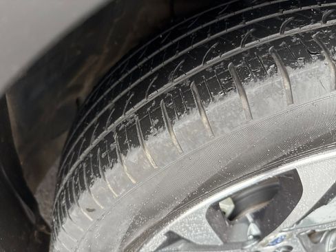 Certified 2022 Subaru Outback Limited w/ Popular Package #2 image 10