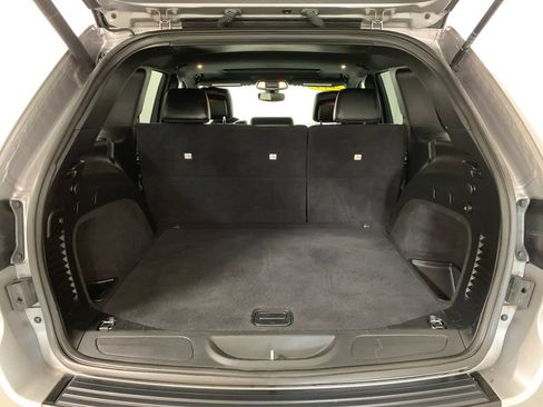 Used 2020 Jeep Grand Cherokee Limited AWD/4WD image 22
