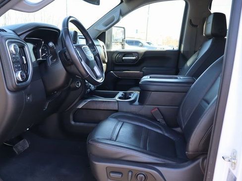 Used 2022 GMC Sierra 2500 Denali image 14