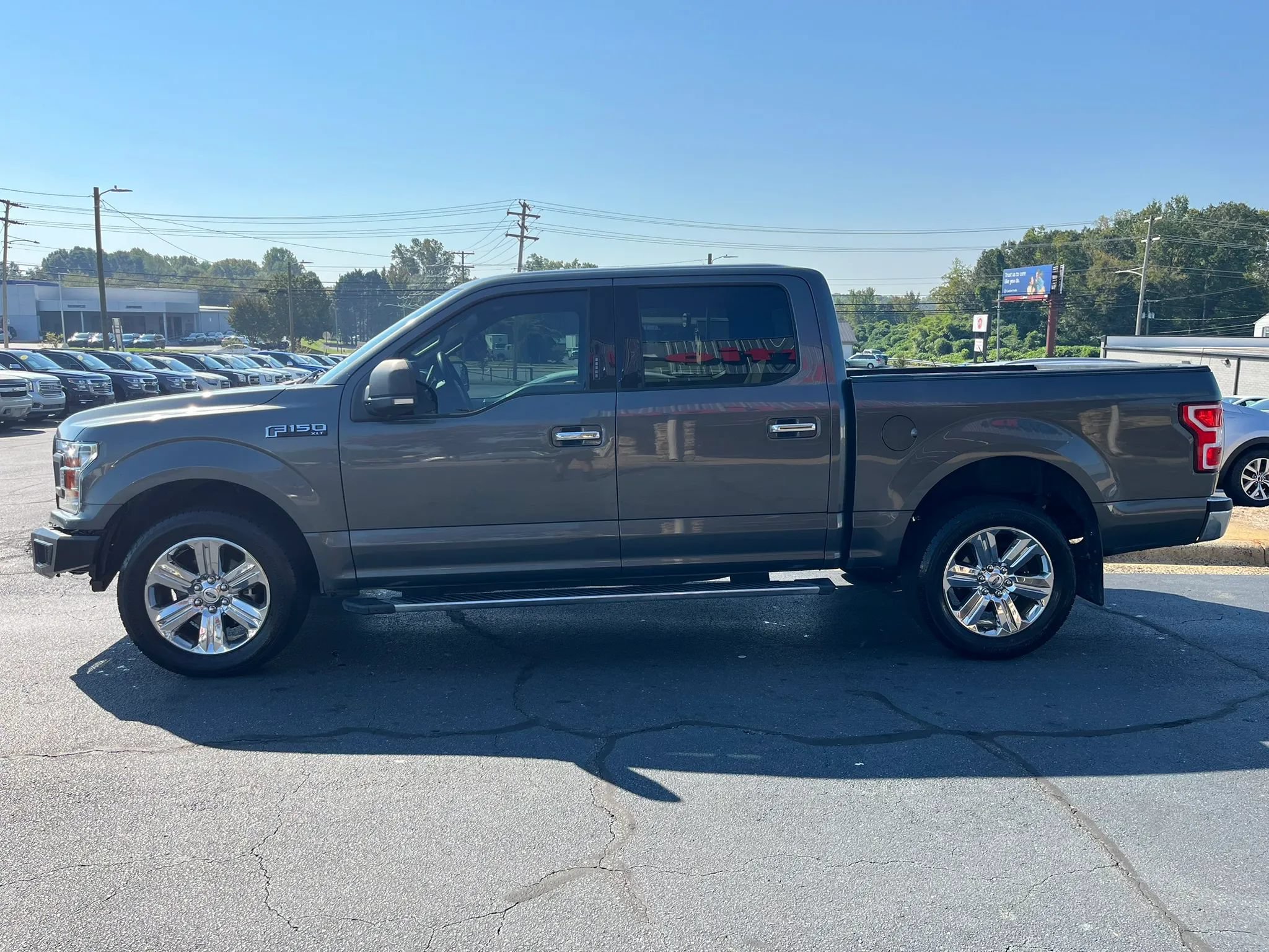 Used 2018 Ford F150 XLT w/ Equipment Group 302A Luxury RWD image 4