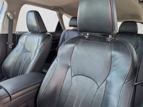 Used 2018 Lexus RX 350L Luxury w/ Accessory Package image 18