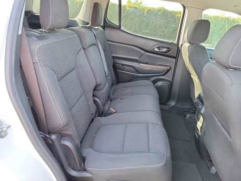 Used 2017 GMC Acadia SLE w/ Driver Alert Package I image 19