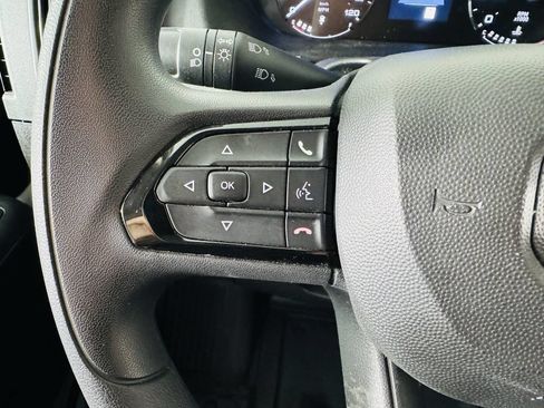 Used 2026 RAM ProMaster 2500 w/ Convenience Group FWD image 9