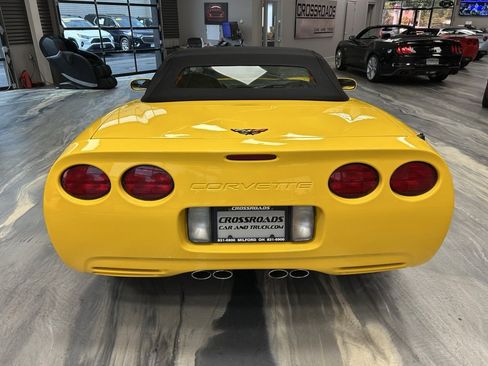 Used 2002 Chevrolet Corvette Convertible w/ Preferred Equipment Group2 image 25