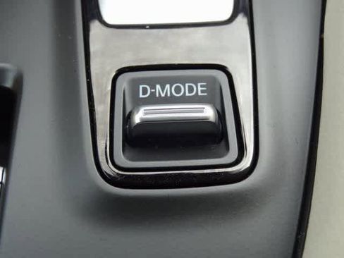 Used 2020 INFINITI QX50 Luxe w/ Navigation Package image 41