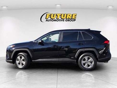 Certified 2024 Toyota RAV4 XLE w/ Convenience Package AWD/4WD image 9