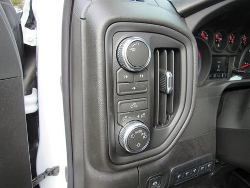 New 2026 GMC Sierra 2500 Pro w/ Convenience Package AWD/4WD image 14