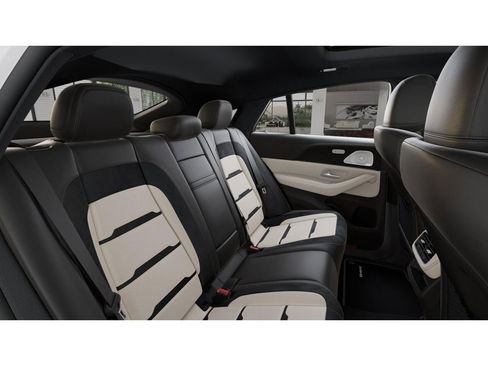 New 2026 Mercedes-Benz GLE 53 AMG 4MATIC Coupe image 5
