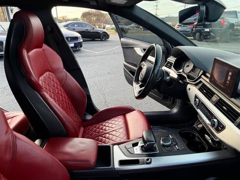 Used 2018 Audi S4 Premium Plus image 14