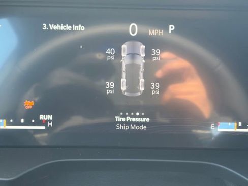 New 2026 Jeep Grand Cherokee Limited w/ Limited Altitude Package AWD/4WD image 3