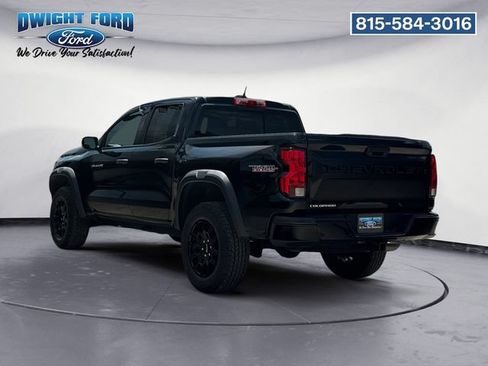 Used 2024 Chevrolet Colorado Trail Boss w/ Advanced Trailering Package AWD/4WD image 3