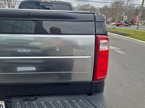 Used 2015 Ford F350 Platinum w/ FX4 Off-Road Package image 7