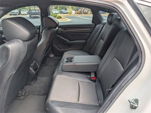 Used 2022 Honda Accord Sport image 13