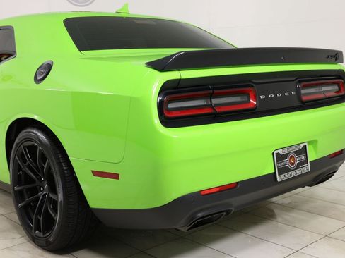 Used 2023 Dodge Challenger SRT Hellcat RWD image 41