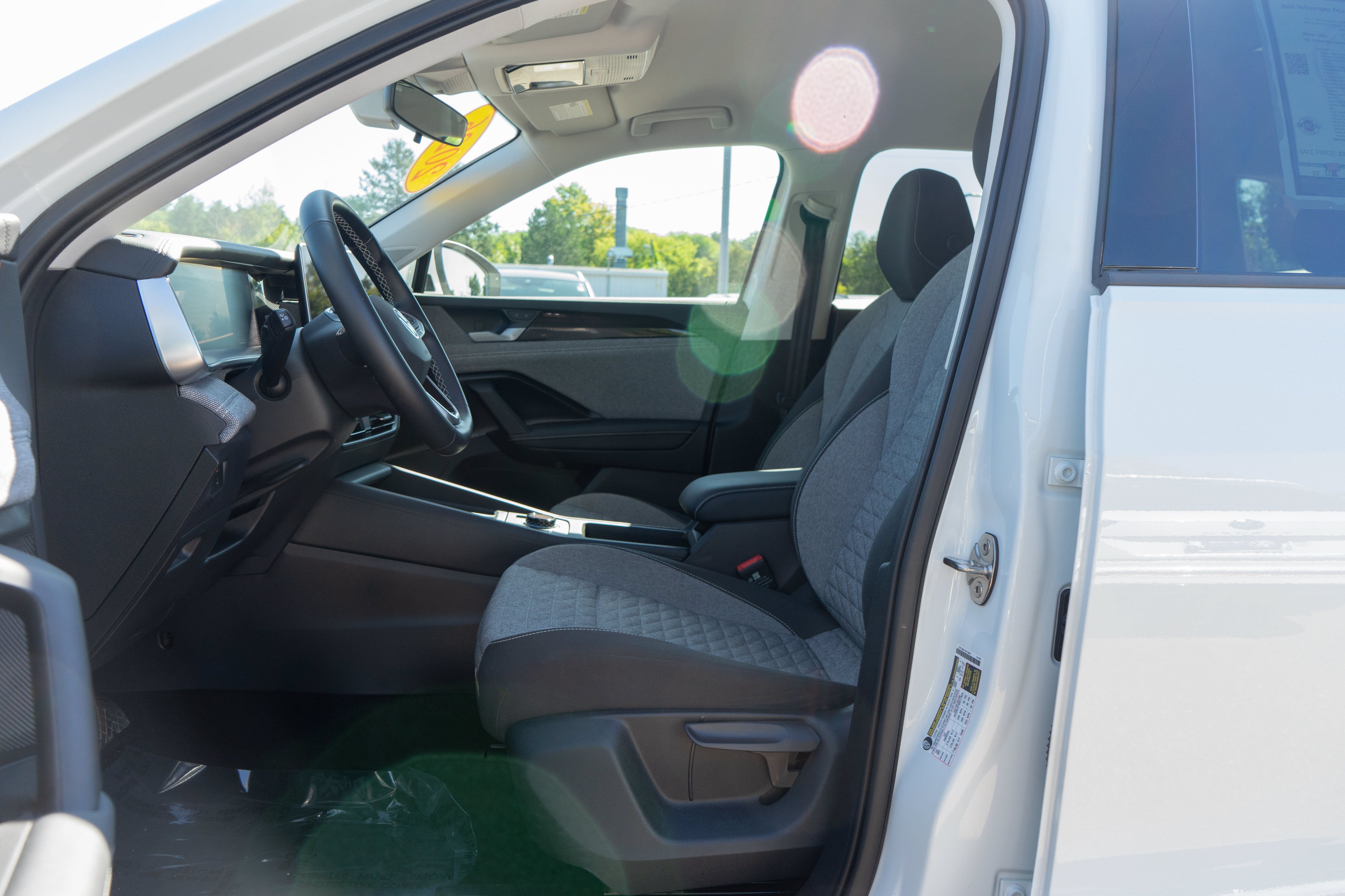 Used 2026 Volkswagen Tiguan S AWD/4WD image 9