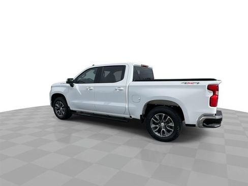 Used 2025 Chevrolet Silverado 1500 LT AWD/4WD image 6