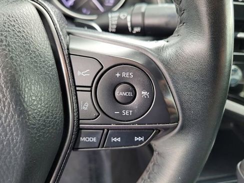 Used 2024 Toyota Camry SE FWD image 6