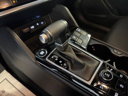 Used 2025 Kia Sportage X-Line image 21