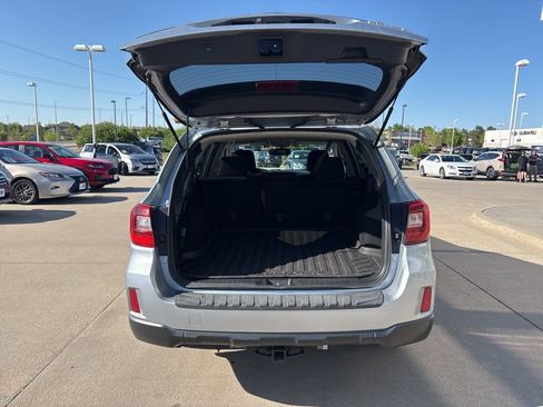 Used 2015 Subaru Outback 2.5i Premium AWD/4WD image 37