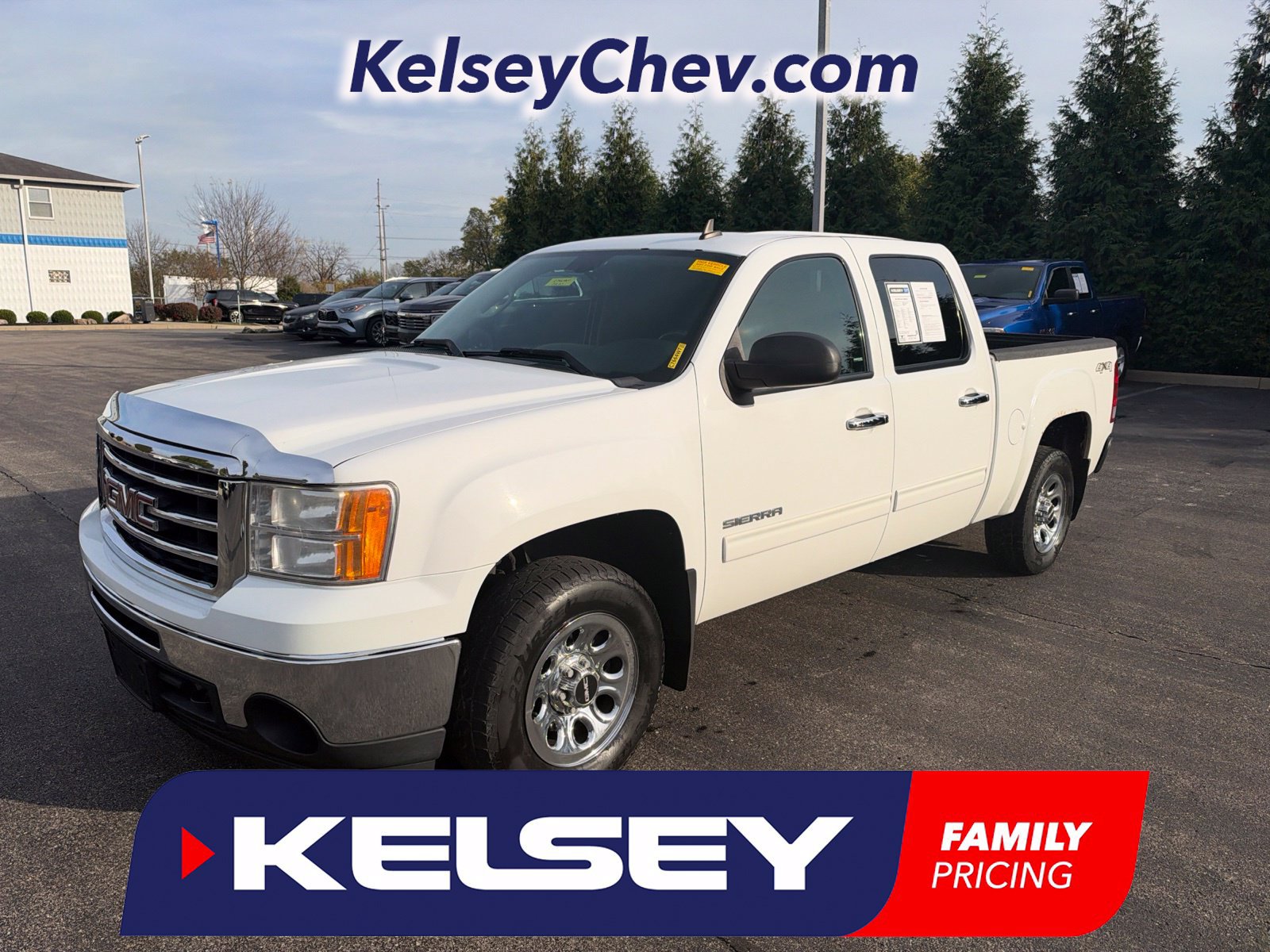 Used 2013 GMC Sierra 1500 SLE AWD/4WD image 1