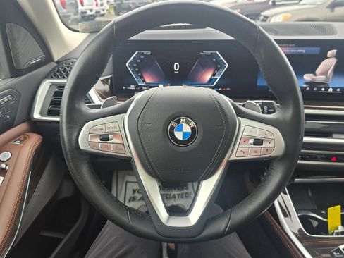 Used 2026 BMW X7 xDrive40i AWD/4WD image 7