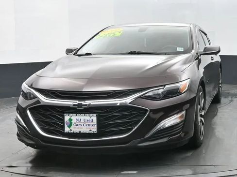 Used 2020 Chevrolet Malibu RS image 1
